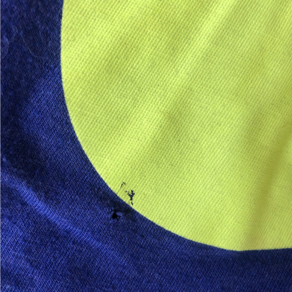 • NIKE • - Picture 4 of 4
